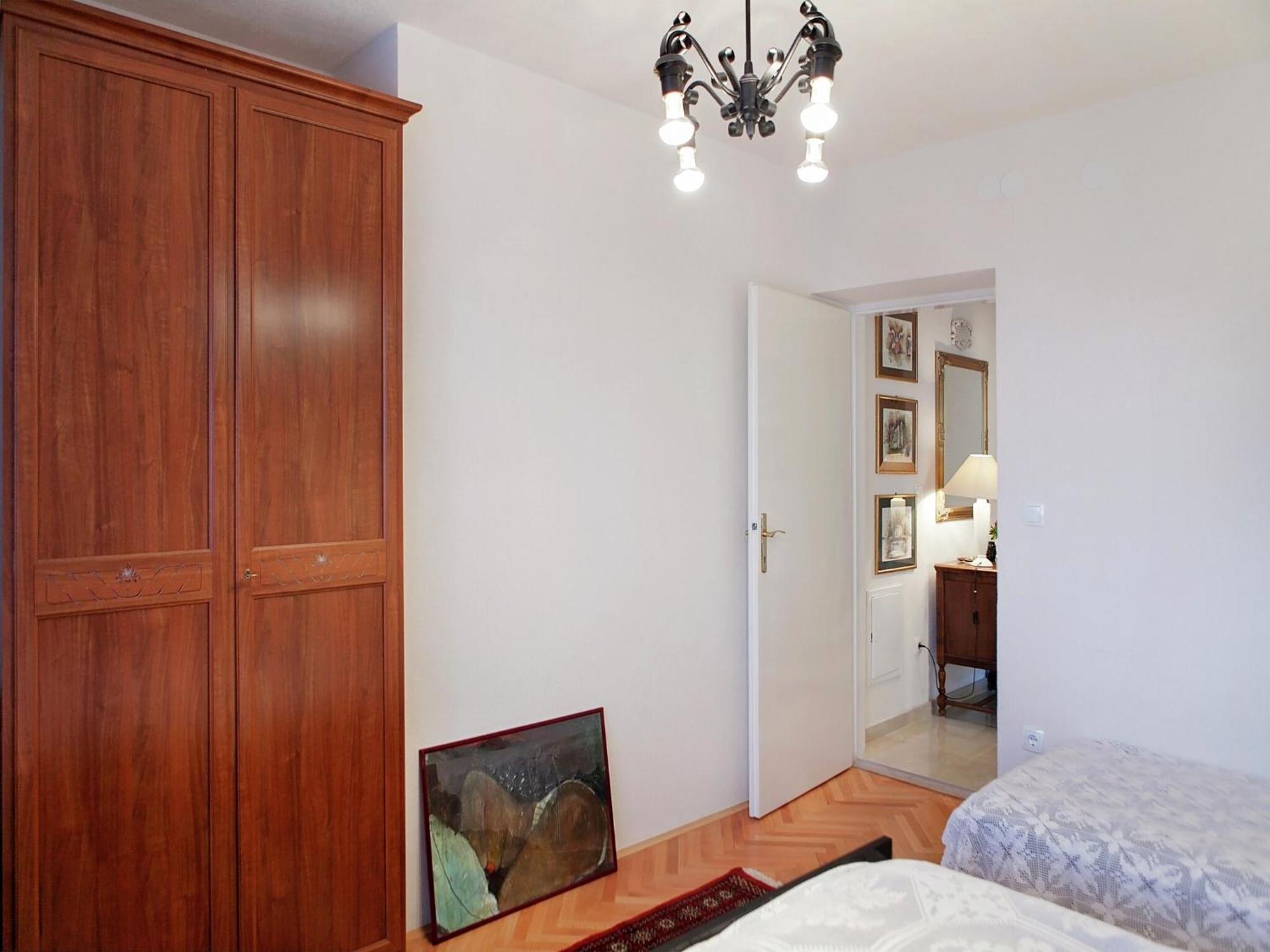 Cozy Apartment With A Balcony And A Sea View Brela Esterno foto