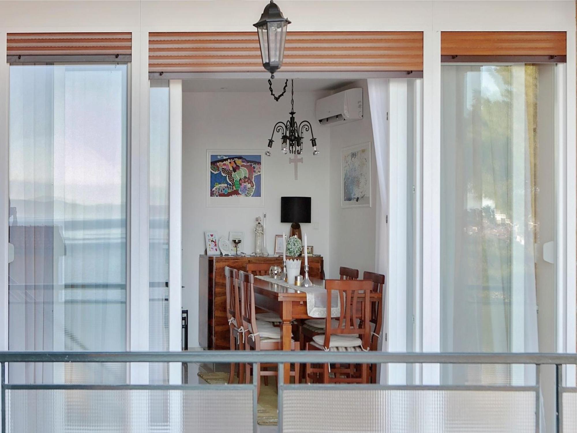 Cozy Apartment With A Balcony And A Sea View Brela Esterno foto
